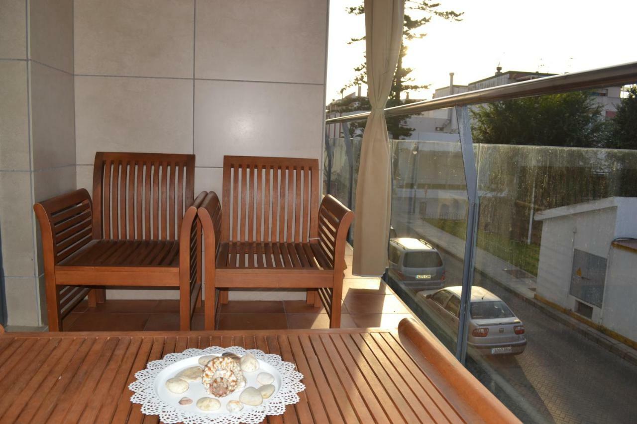Punta Umbria Playa Ria Apartment Exterior photo